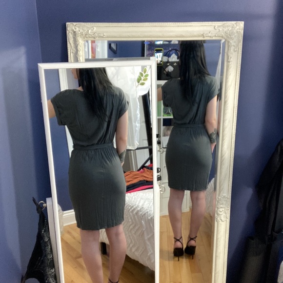 Olive Green Waist-Tie Loose-Sleeve Dress - Picture 3 of 9